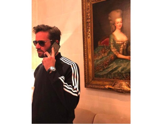 Armie y su obsesión Tracksuits