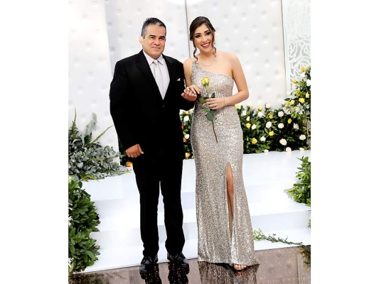 Mario y Viveca Magaña