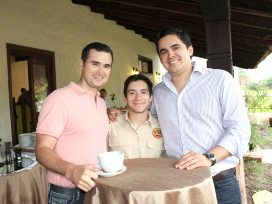 Inauguran Welchez Café en Copán Ruinas