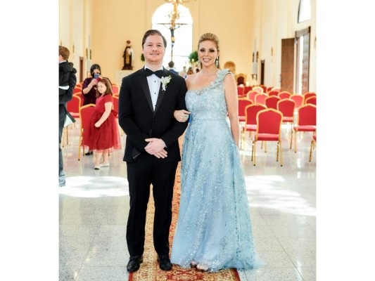 La boda de Alejandra Cornavaca y Gabriel Kafati
