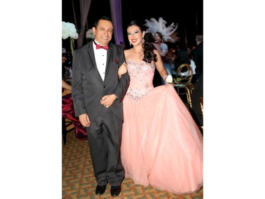 Desfile de los Seniors 2017 Del Campo International School