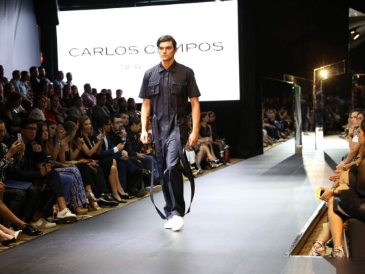 Inspiración Cuba en pasarela de Carlos Campos