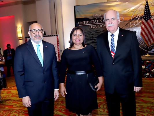 Celebración del 4 de Julio de la Embajada de EE.UU