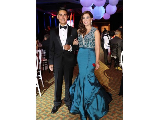 Oscar y Helena Láinez