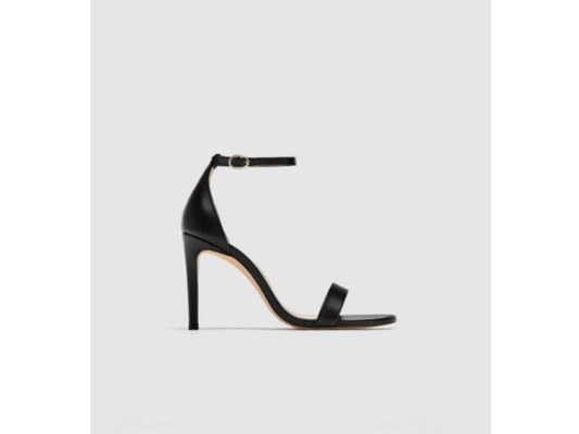 Zara: Sandalias de cuero disponibles en diferentes colores para que escojas el color que más te convenga