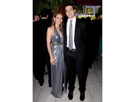 Michelle Kawas y Andrés Canahuati.
