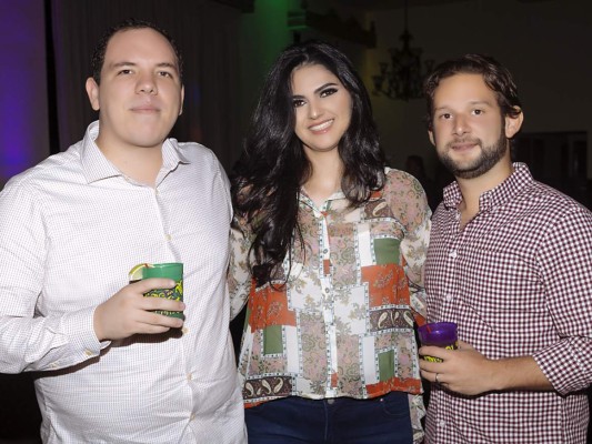Rodrigo Cervantes, Daysi Osorio y Gerardo Panting.