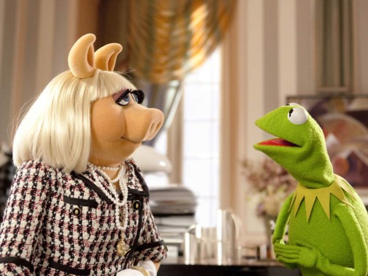 Tenso encuentro entre la Rana René y Miss Piggy