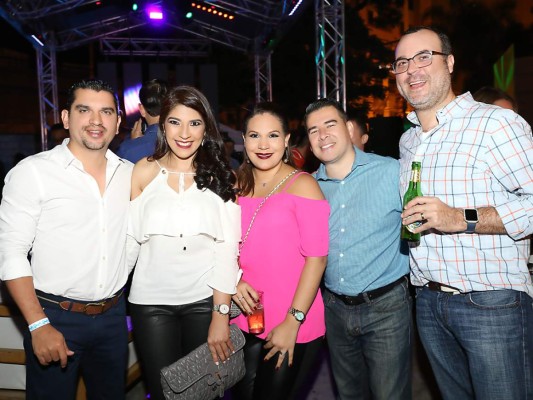 Pedro Herrera, Gissel Ordoñez, Fabiola y Gabriel Medina, René Portocarrero