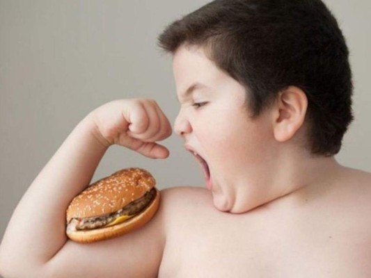 ¿Cómo se previene la obesidad infantil?