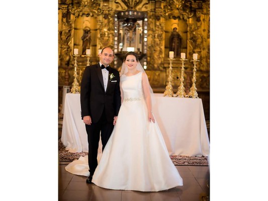 La boda de Azaria Martínez y Fernando Torres