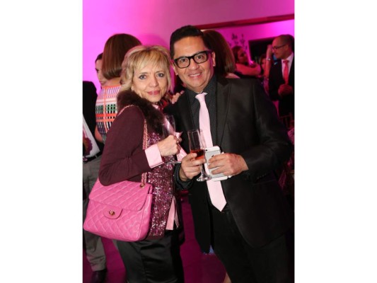 ESTILO Pink Party for a cause