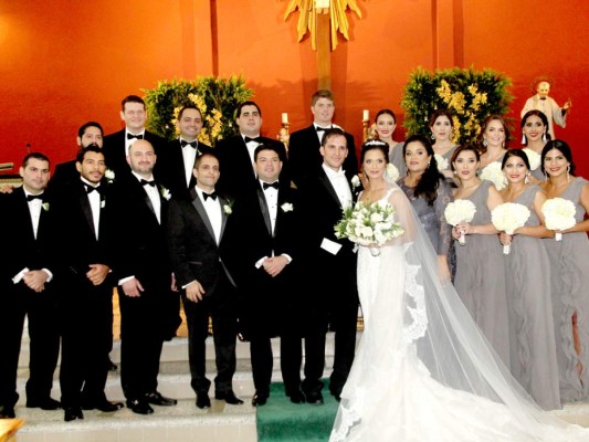 La boda religiosa de Abel Fonseca y Claudia López
