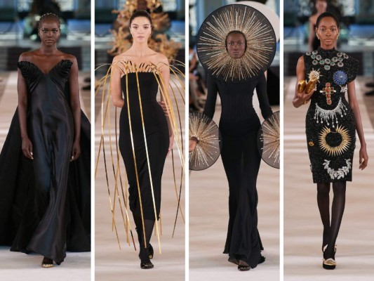 Daniel Roseberry confeccionó una pasarela de lujo y elegantemente sobria para la colección Alta Costura 2022 de Schiaparelli, en la que solo utilizó dorados, negros y blancos. Las siluetas sencillas, los efectos mágicos y estructuras detalladas en las prendas son parte de esta extraordinaria línea de alta costura. Aquí te dejamos los mejores diseños.