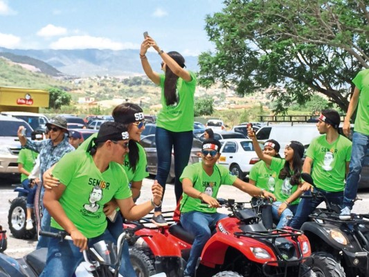 Senior entrance de la International School