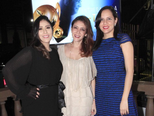 Alegre despedida para Boyce Lloyd  