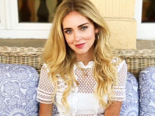 ¡Vittoria está aquí! Después de documentar a través de Instagram todo su embarazo, Chiara Ferragni anunció por medio de la misma que dio a luz a su primera hija. Ahora la familia Ferragnez comienza una nueva etapa al ser cuatro integrantes.