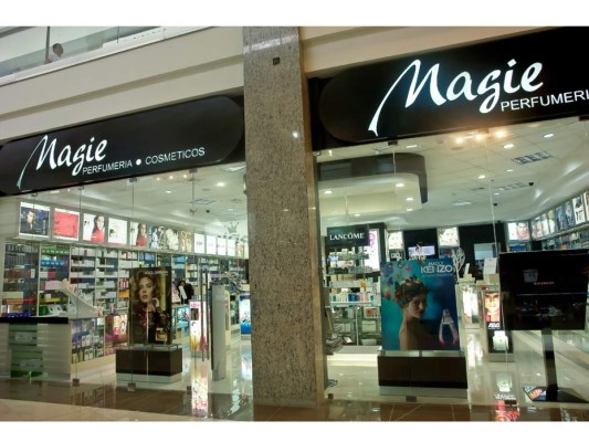 Perfumer as Magie 50 a os celebrando la belleza