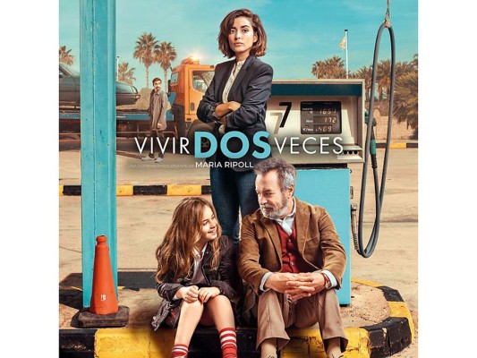 14. Vivir dos veces: Una mezcla de drama y comedia. Los protagonistas son Emilio, su hija Julia y su nieta Blanca. Los tres emprenden un viaje familiar antes de que a Emilio le falle la memoria de manera definitiva para buscar al amor de su juventud.