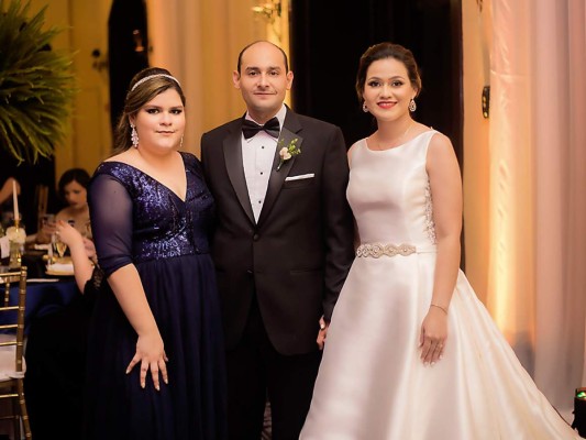 La boda de Azaria Martínez y Fernando Torres