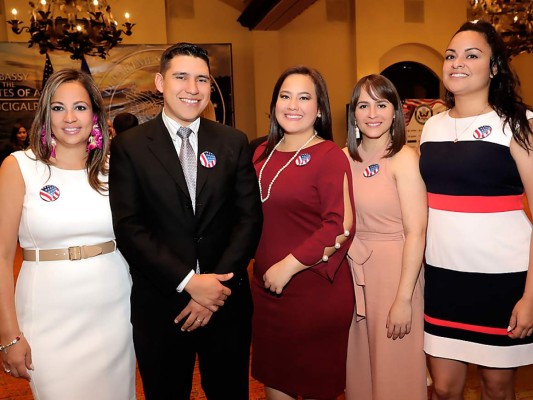 Fervor, amor y patriotismo durante la celebración de la independencia de los Estados Unidos