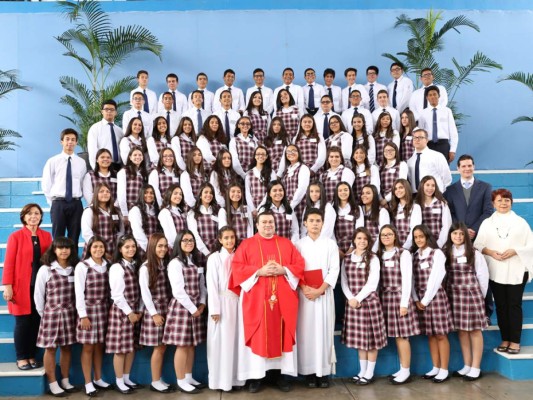 Confirmación en Macris School