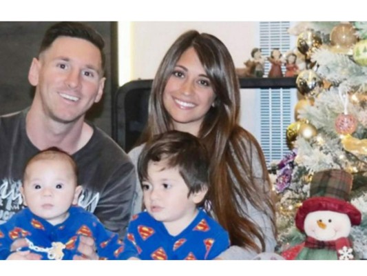 10 mejores fotos de Messi y Antonella  