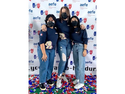 Carmen Díaz, Isabella Sierra y Mariana Romero