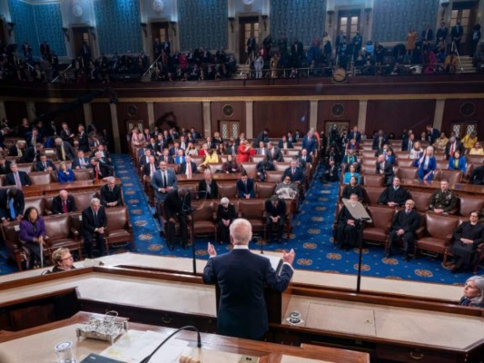 Joe Biden advierte a Rusia durante su discurso en el Estado de la Unión