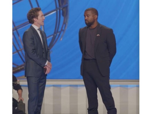 Kanye West se denomina: 'El mejor artista que Dios ha creado' en misa de Joel Osteen