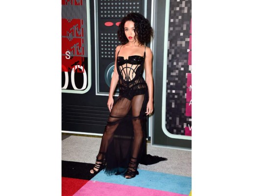 Los 10 looks más controversiales de los MTV VMA's