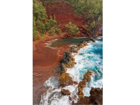 Rojo: Kaihalulu, Hawaii