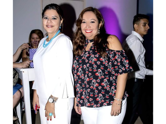 Hyatt Place ofrece alegre fiesta a clientes VIP  