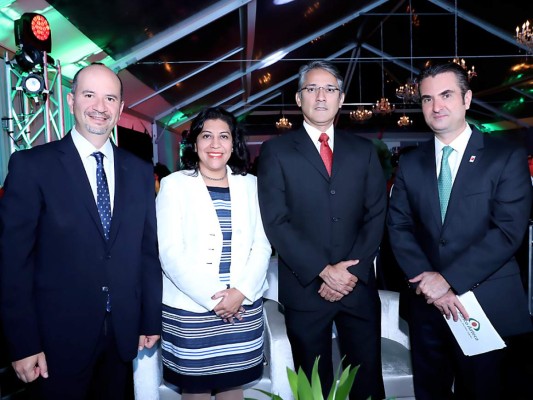 Banco Azteca celebra su 11 aniversario en Honduras