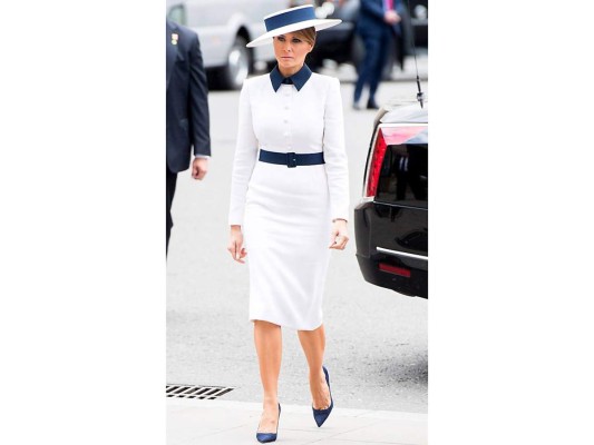 En junio de 2019 realizó un viaje a Inglaterra donde derrochó elegancia. Para su encuentro con la reina Isabel eligió un outfit de Dolce & Gabbana con un sombrero a juego by Hervé Pierre