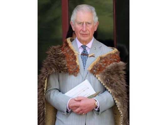Charles está consciente de que no es el favorito de los británicos. 'He seguido independientemente de las interminables críticas, caricias y gritos, porque siempre he creído a largo plazo', exclamó el Duque en 'Prince Charles: Inside the Duchy of Cornwall'.