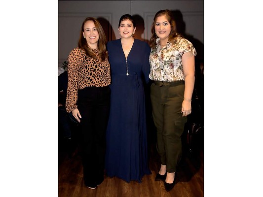 Diana Berkeley, Alice Gómez e Isabel Díaz