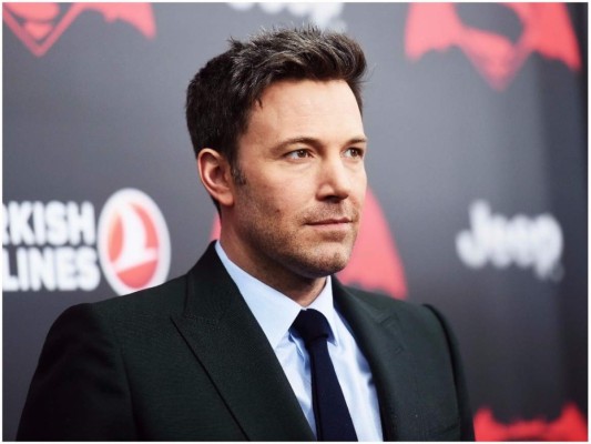 Ben Affleck Fue la actriz Sandra Bullock la que al parecer descubrió el mal olor de la boca en el actor en la filmación de la película Fuerzas de la Naturaleza.<br/>
