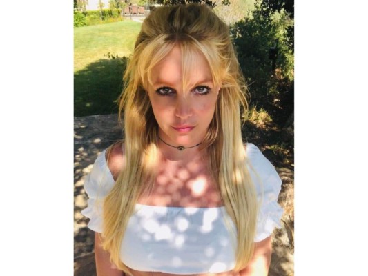 ¡Tal vez lo mejor de este año! Luego de muchos años de lucha una jueza de Los Ángeles eliminó la tutela de Britney Spears, haciéndola recuperar su libertad. Una gran victoria para el movimiento #FreeBritney.