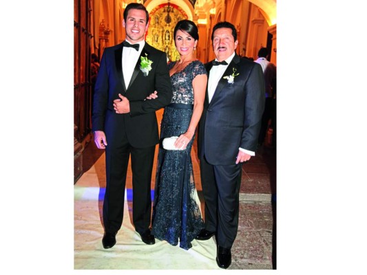 Boda de Alexa Villeda y Eduardo Caprile