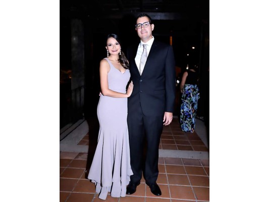 La boda de Natalie Cooper y Rodrigo Marenco  