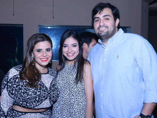 Apertura Up Lounge y Club