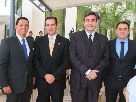 BANPAIS rinde homenaje al padre Antonio Quetglas
