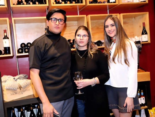 Gran apertura de Wine and Food Company