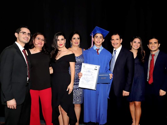 Graduación de la Escuela Americana 2019