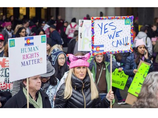 Así protestaron las famosas en contra de Donald Trump