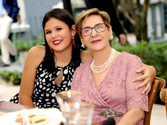 La boda de Norma Valladares y Fernando David