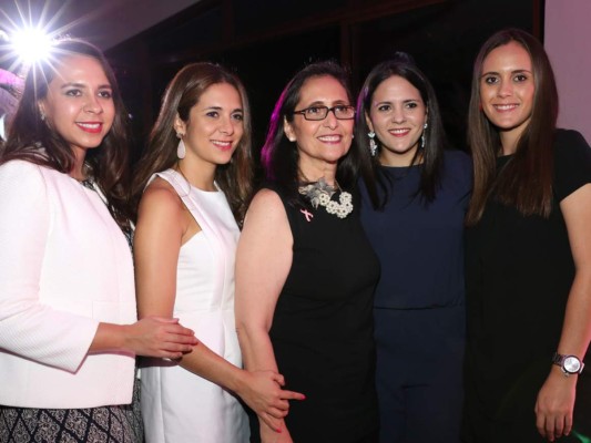 Estilo Pink Party for a cause Parte II