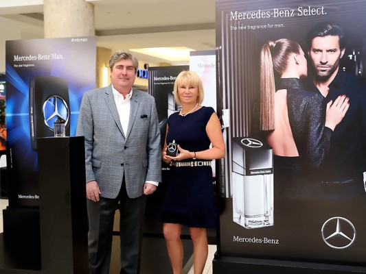 Lanzamiento de Mercedez-Benz Parfums