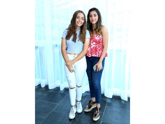 Celebración por el cumpleaños de Sonia Patricia Castillo Casanova
